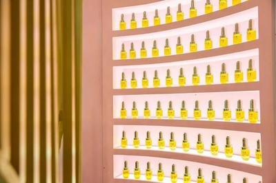 林清軒快閃店登陸上海來福士廣場，實力演繹中國高端護膚品牌的百變“魔力”